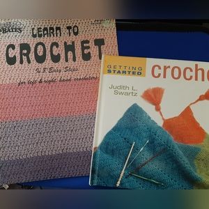 Susan Bates Learn to crochet Left & right hand & Hardcover beginner project book